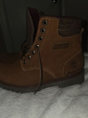 Timberland Women's Brown Genuine Leather Lace-Up Boots